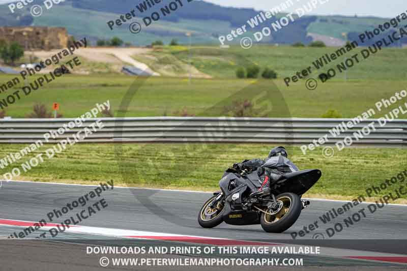 cadwell no limits trackday;cadwell park;cadwell park photographs;cadwell trackday photographs;enduro digital images;event digital images;eventdigitalimages;navarra;no limits trackdays;peter wileman photography;racing digital images;trackday digital images;trackday photos